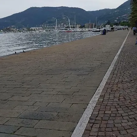 La Casa Nel Viale La Spezia